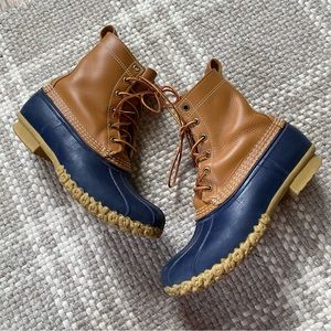 LL Bean classic 8” brown leather blue rubber lace up boots